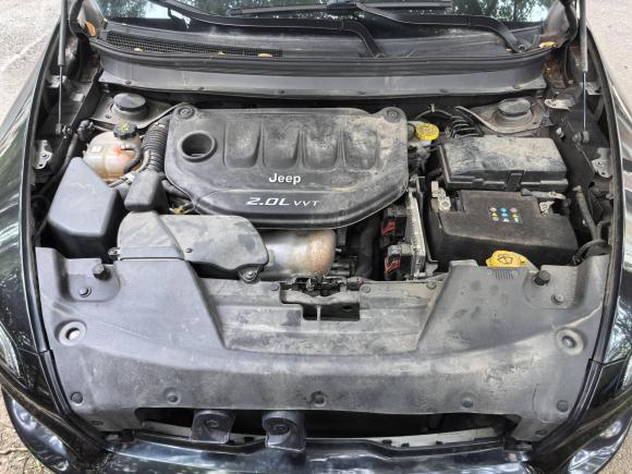 [上海·沪C] 二手Jeep自由光2017款 2.0L 优越版