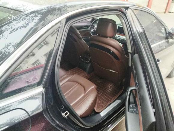 [义乌·浙G] 二手奥迪奥迪A82011款 A8L 3.0 TFSI quattro舒适型(213kW)