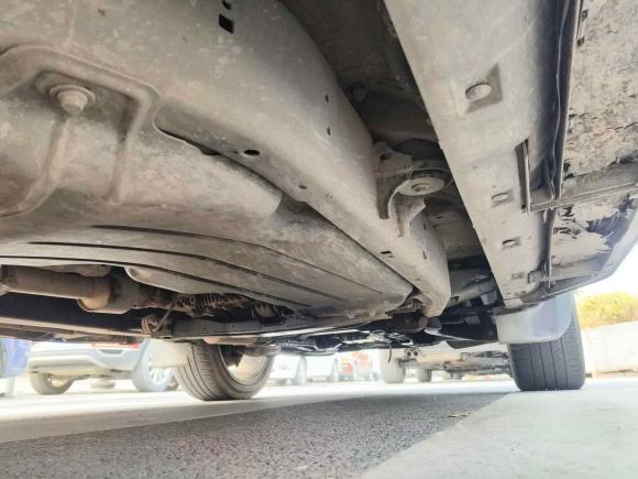 [成都·川C] 二手路虎发现2010款 3.0TDV6 HSE 柴油版