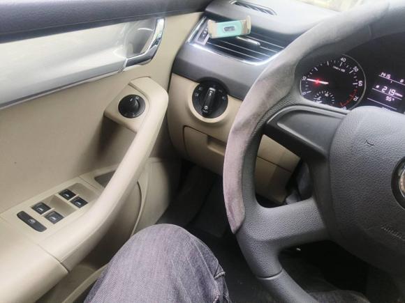 [杭州·浙A] 二手斯柯达明锐2015款 1.6L 自动逸杰版