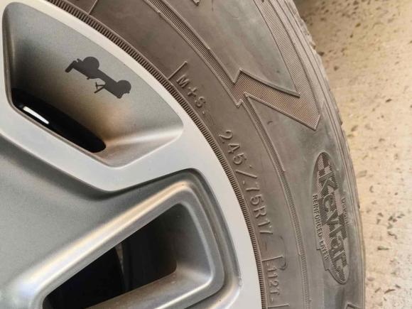 [上海·沪A] 二手Jeep牧马人2013款 3.6L Sahara 两门版