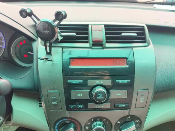 [深圳·粤P] 二手本田锋范经典2012款 1.5L 自动精英版