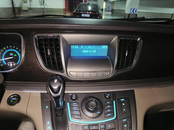 [杭州·浙A] 二手别克别克GL82013款 2.4L CT豪华商务舒适版