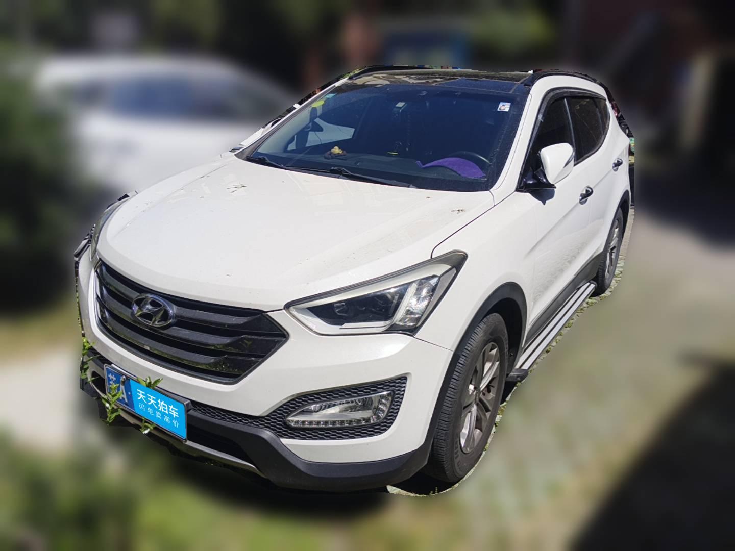 [南京·苏A] 现代胜达2015款 2.4L 自动两驱智能型 5座