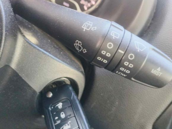 [温州·浙C] 二手Jeep自由侠2017款 180T 自动高能版