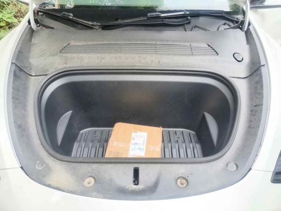 [上海·沪A] 二手特斯拉Model Y2022款 改款 后轮驱动版