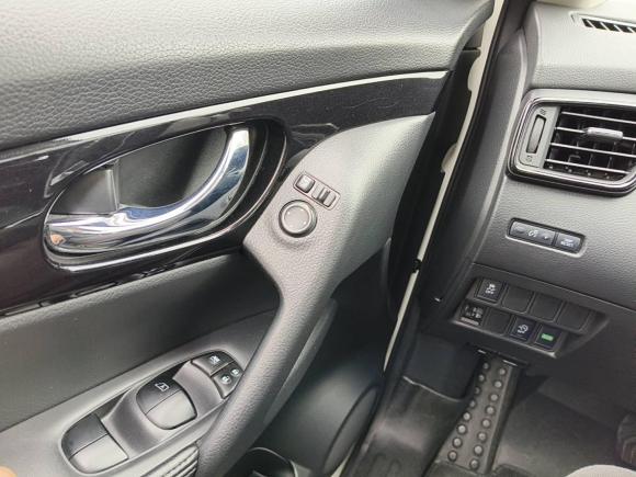 [广州·粤A] 二手日产奇骏2019款 2.0L CVT舒适版 2WD