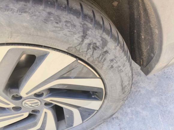 [杭州·赣E] 二手大众途观L2022款 330TSI 自动两驱智享版