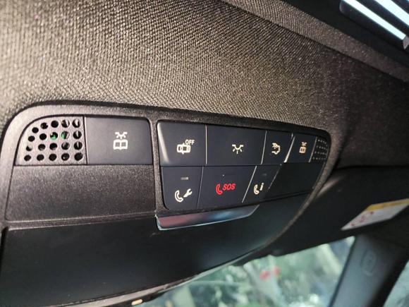 [杭州·沪N] 二手奔驰奔驰C级2017款 改款 C 200 运动版