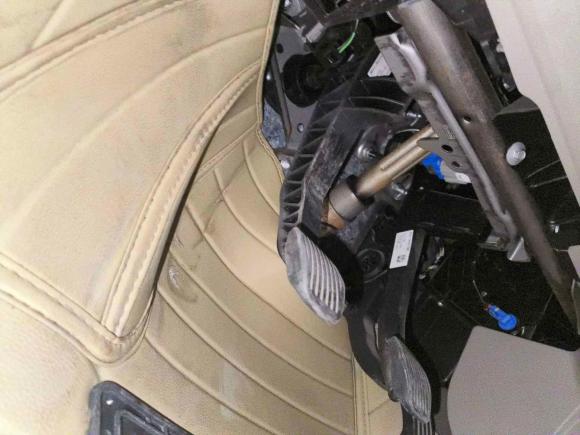 [杭州·浙B] 二手福特福克斯2012款 两厢 1.6L 手动风尚型