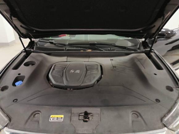 [南通·苏F] 二手红旗红旗HS52022款 2.0T 智联旗领版