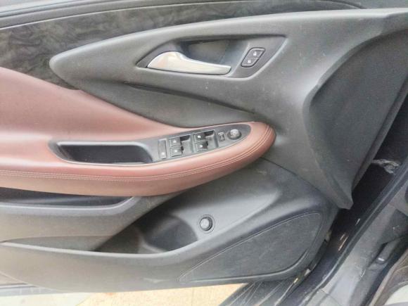 [武汉·鄂A] 二手别克昂科威Plus2016款 20T 四驱豪华型