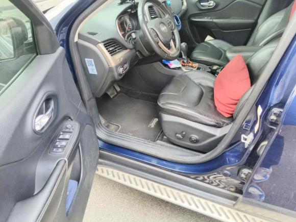 [南京·苏A] 二手Jeep自由光2014款 2.4L 都市版