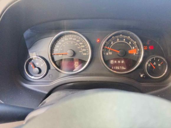 [常州·苏D] 二手Jeep指南者2014款 2.4L 四驱豪华版