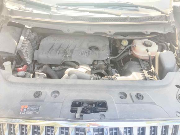 [广州·粤A] 二手别克别克GL82014款 2.4L CT豪华商务舒适版