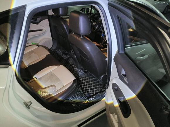 [合肥·皖E] 二手别克威朗2015款 三厢 15S 自动领先型