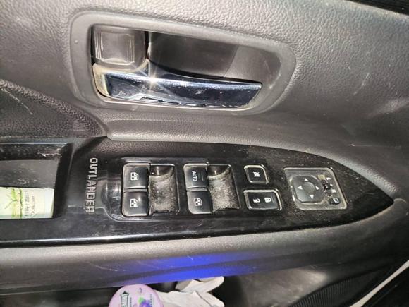 [嘉兴·浙A] 二手三菱欧蓝德2016款 2.4L 四驱豪华版 7座