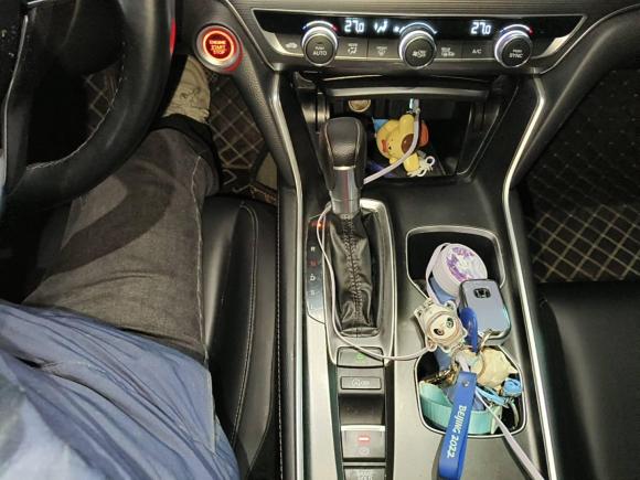 [无锡·苏B] 二手本田雅阁2018款 260TURBO 精英版 国VI