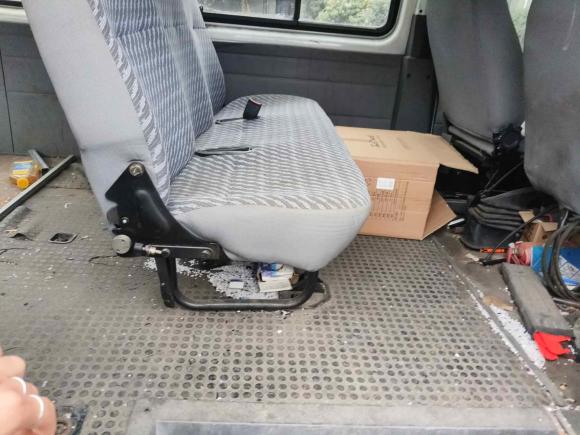 [宁波·沪A] 二手福特经典全顺2015款 2.8T柴油多功能车长轴6座中顶JX493ZLQ4