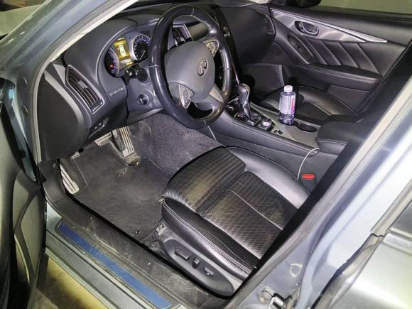 [深圳·粤B] 二手英菲尼迪英菲尼迪Q502014款 3.5L Hybrid 豪华运动版