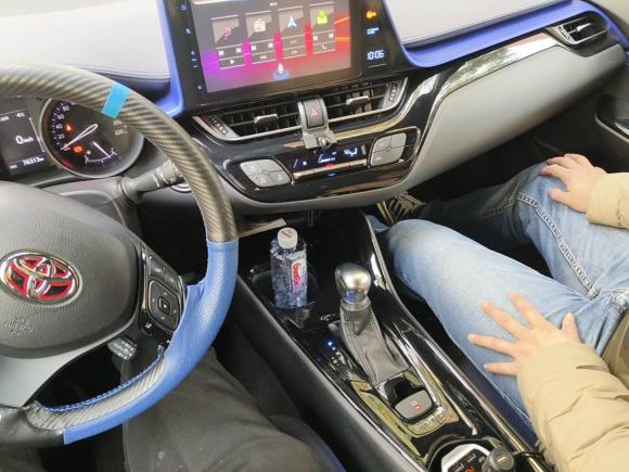 [上海·浙D] 二手丰田丰田C-HR2018款 2.0L 领先天窗版 国VI