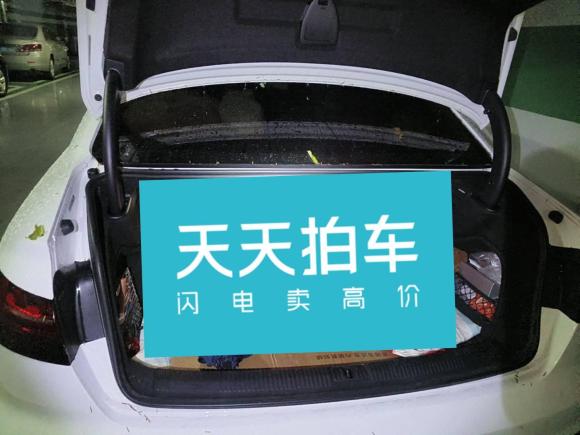 [青岛·鲁B] 二手奥迪奥迪A4L2020款 40 TFSI 豪华动感型