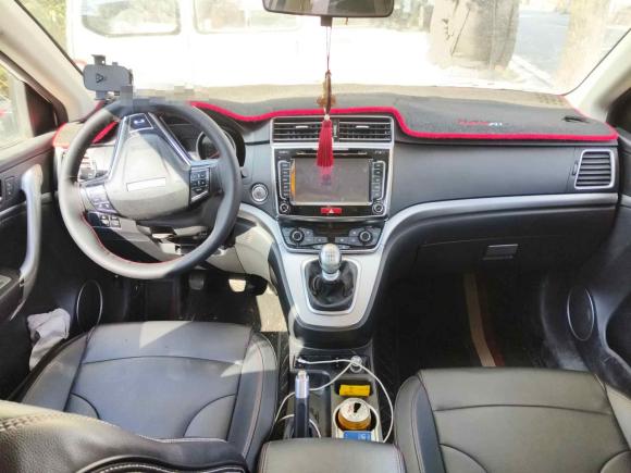 [上海·豫C] 二手哈弗哈弗H62017款 蓝标 运动版 1.5T 手动两驱精英型