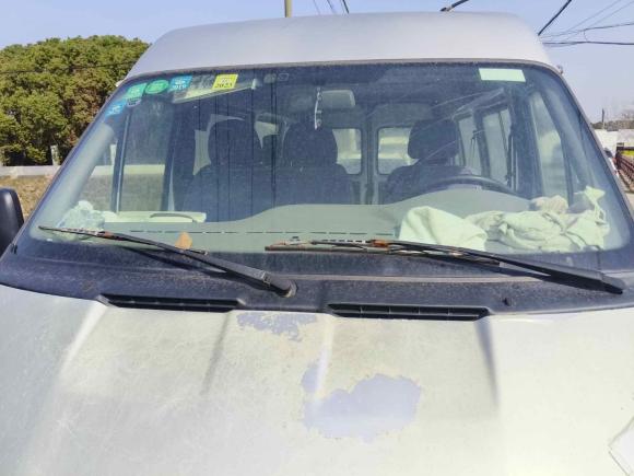 [上海·沪A] 二手福特经典全顺2013款 2.8T改款柴油冰白物流车长轴中顶JX493ZLQ4