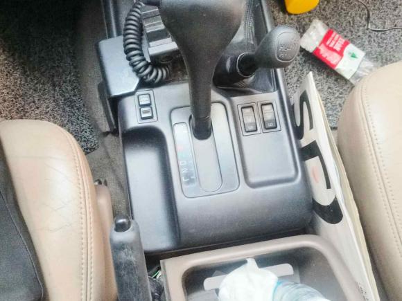 [深圳·粤N] 二手丰田普拉多2004款 GX 2.7自动车型