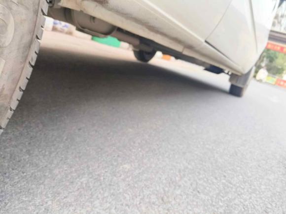 [南通·苏F] 二手上汽大通MAXUS新途V802021款 2.0T 手动经典傲运通长轴中顶6/7/8/9座