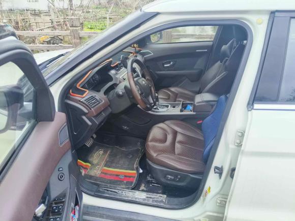 [上海·皖S] 二手陆风陆风X72015款 2.0T 全景尊贵版