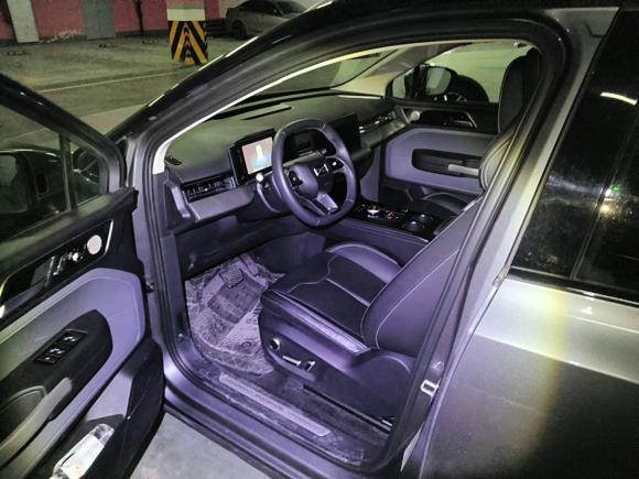 [杭州·浙A] 二手爱驰爱驰U52021款 U5 标准续航 PURE智净版