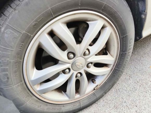 [上海·浙A] 二手现代悦动2011款 1.6L 自动舒适型