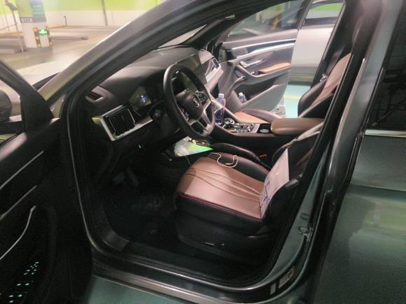 [武汉·鄂A] 二手比亚迪宋PLUS2020款 1.5T 自动尊贵型