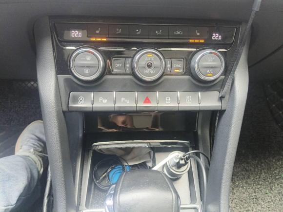 [苏州·苏E] 二手斯柯达柯迪亚克2019款 改款 TSI330 5座两驱豪华优享版 国VI