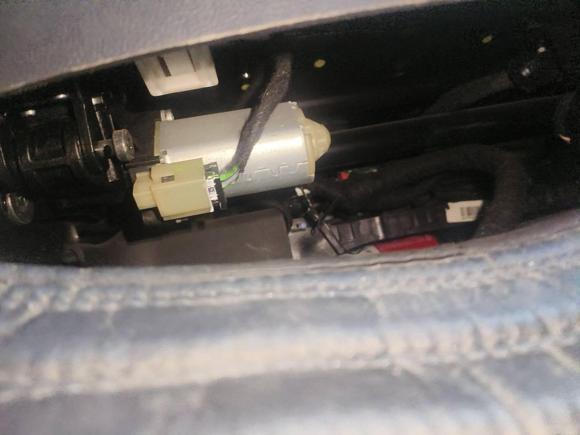 [宁波·浙B] 二手凯迪拉克凯迪拉克XT62022款 2.0T 七座两驱豪华型