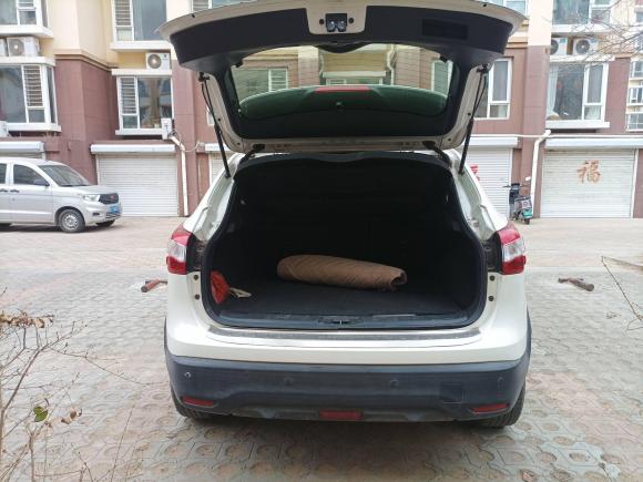 [青岛·鲁B] 二手日产逍客2016款 2.0L CVT精英版