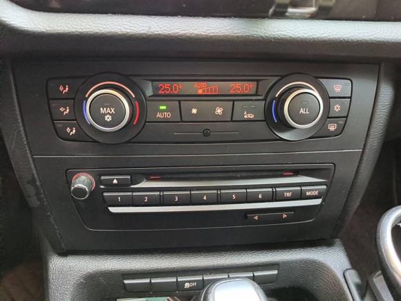 [武汉·鄂W] 二手宝马宝马X12010款 sDrive18i豪华型