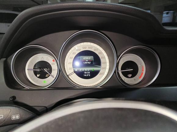 [杭州·浙A] 二手奔驰奔驰C级2011款 C 200 时尚旅行版