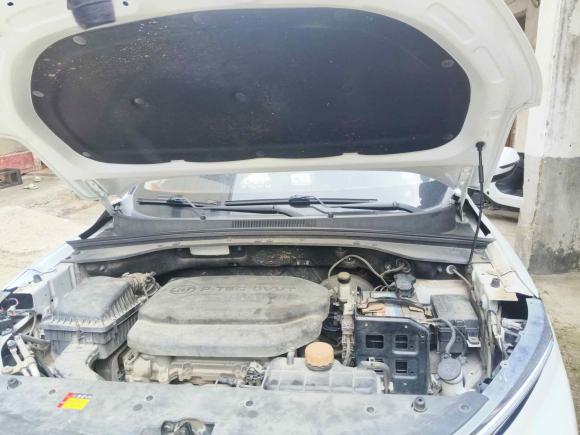 [南昌·赣C] 二手宝骏宝骏RS-32020款 1.5L 手动24小时在线精英型