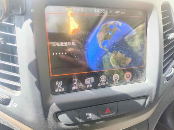 [上海·沪A] 二手Jeep自由光2016款 2.4L 领先智能版