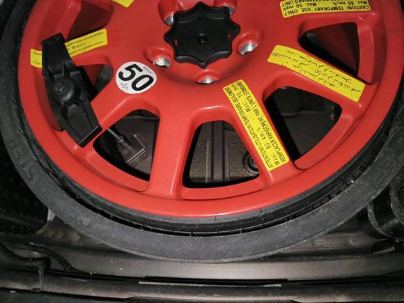 [杭州·浙A] 二手大众途锐2011款 3.0TSI 高配型