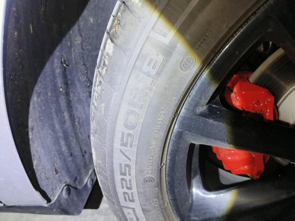 [成都·浙A] 二手荣威荣威D72025款 DMH 125km 世界冠军卓越版