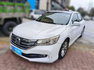 本田雅阁2014款 2.4L EXN 豪华导航版