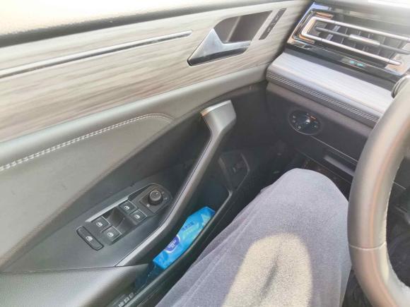 [上海·沪C] 二手大众速腾2023款 280TSI DSG超越Lite版