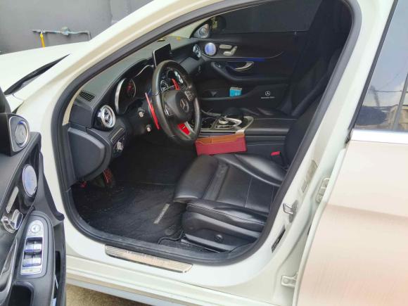 [广州·粤U] 二手奔驰奔驰C级2018款 C 200 L 运动版