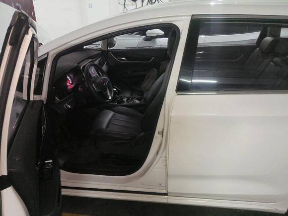 [济南·琼A] 二手比亚迪宋MAX2017款 1.5T 自动智联豪华型 7座