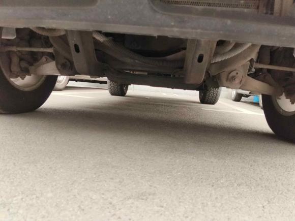 [上海·沪A] 二手江铃驭胜S3502013款 2.4T 自动两驱柴油超豪华版5座