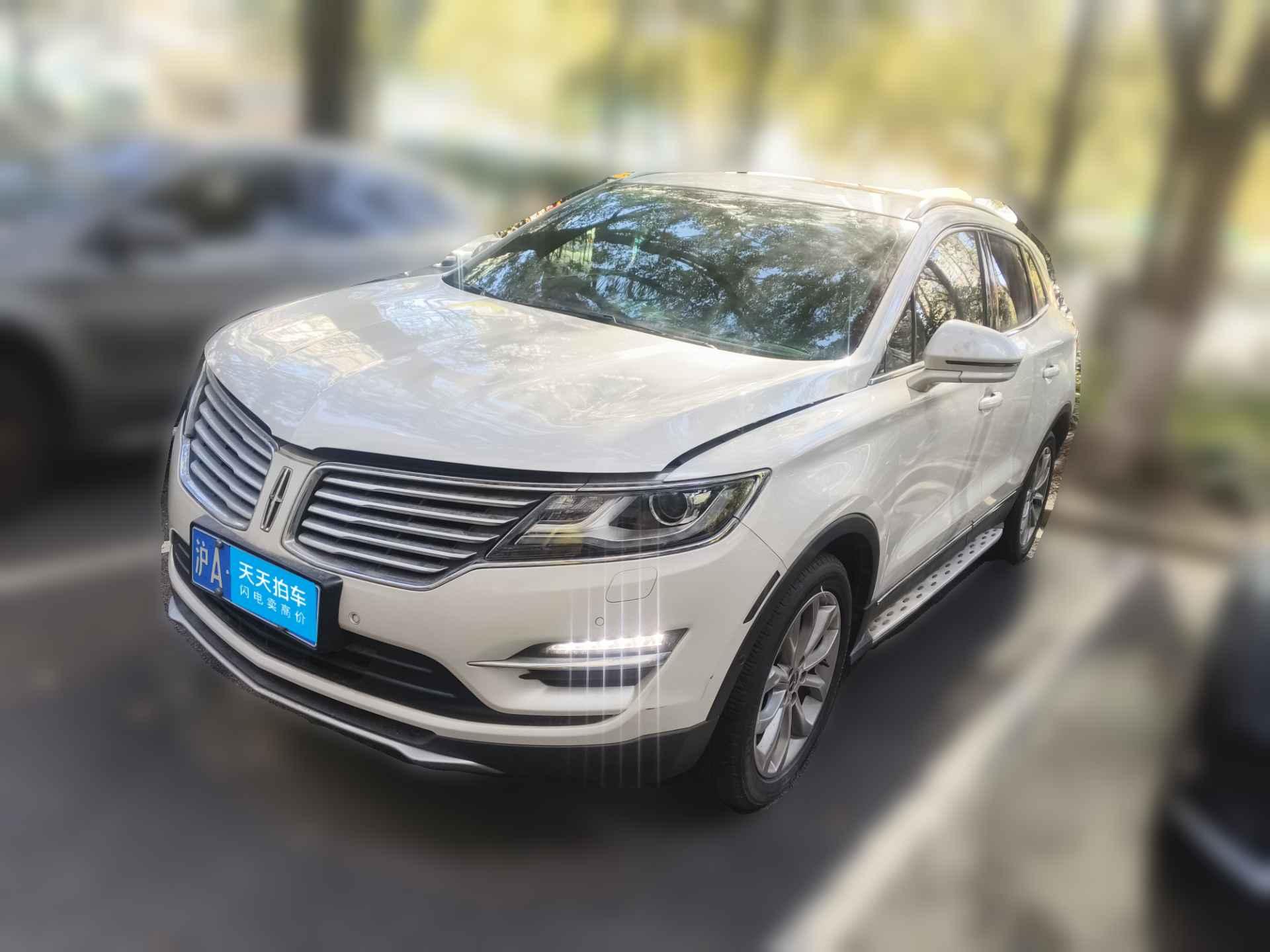 [上海·沪A] 林肯林肯MKC2017款 2.0T 四驱尊雅版