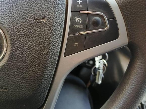 [无锡·苏B] 二手福田图雅诺2022款 2.0T手动通途多功能加长轴中顶后单胎5/6/7/9座4F20TC3